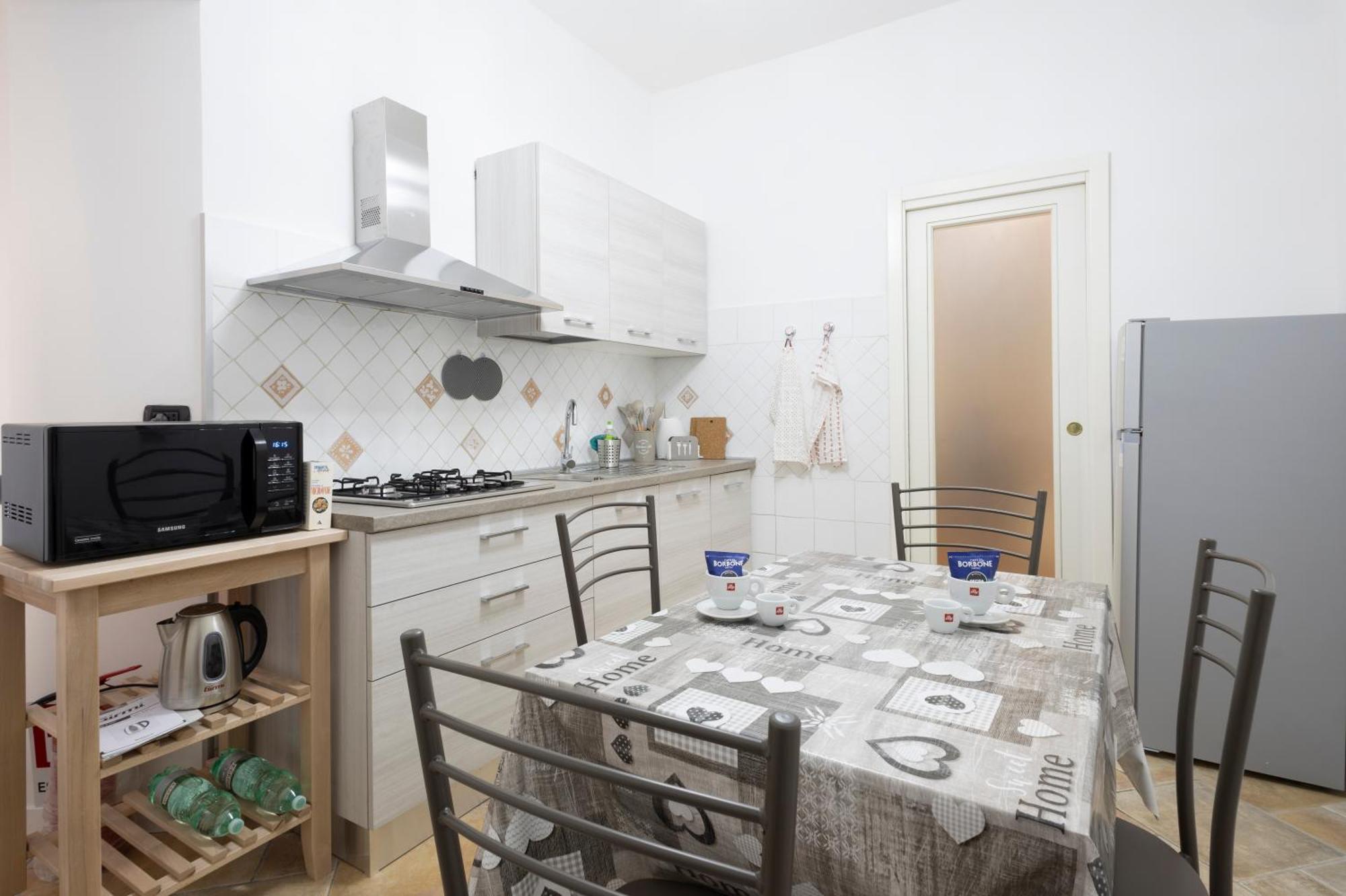La Casa Di Alice Apartment Rome Bagian luar foto